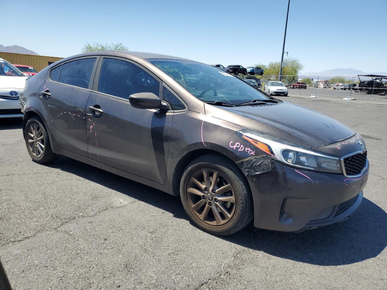 2017 KIA FORTE
