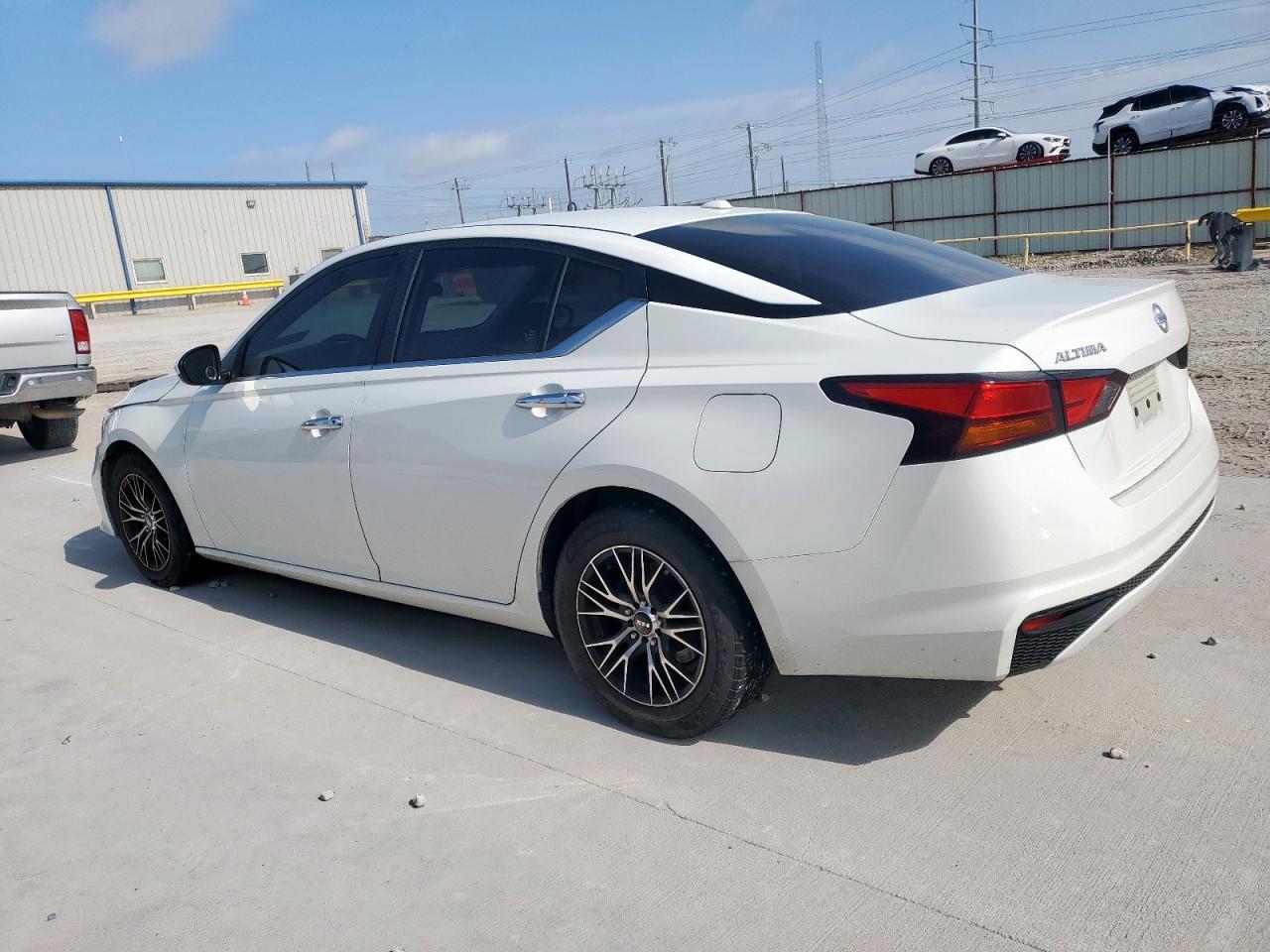 2019 NISSAN ALTIMA