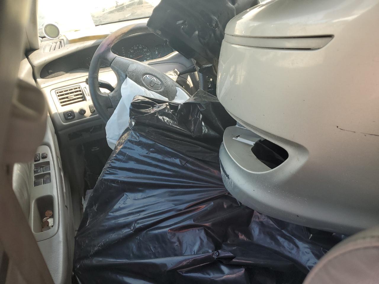 2003 TOYOTA Avalon