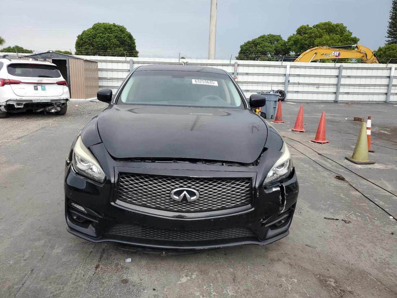 2012 INFINITI M37