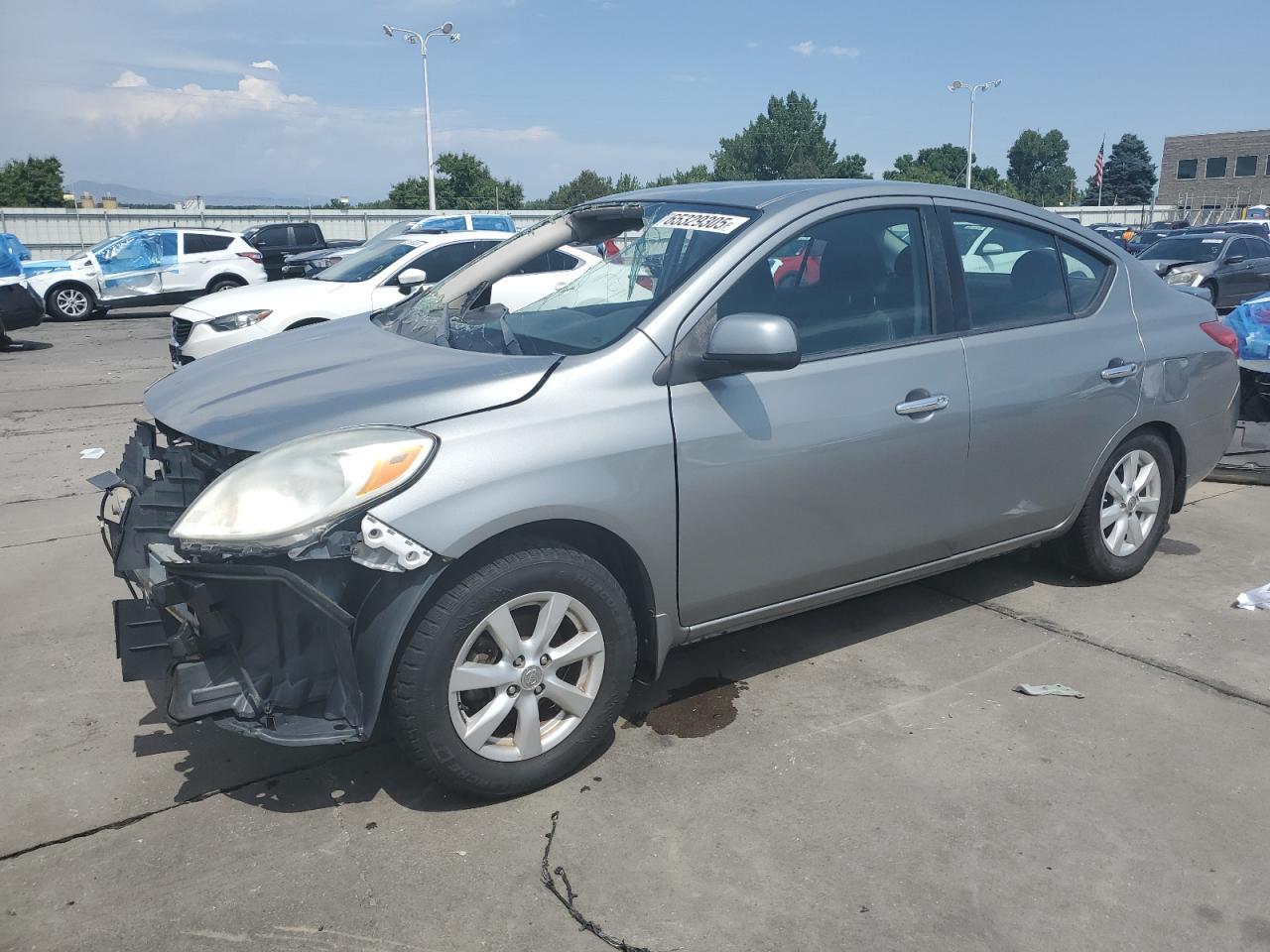 2014 NISSAN VERSA