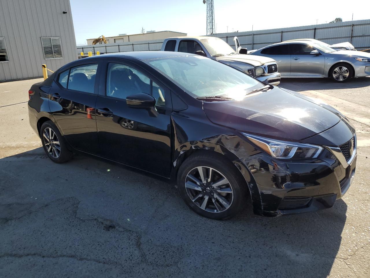 2021 NISSAN VERSA