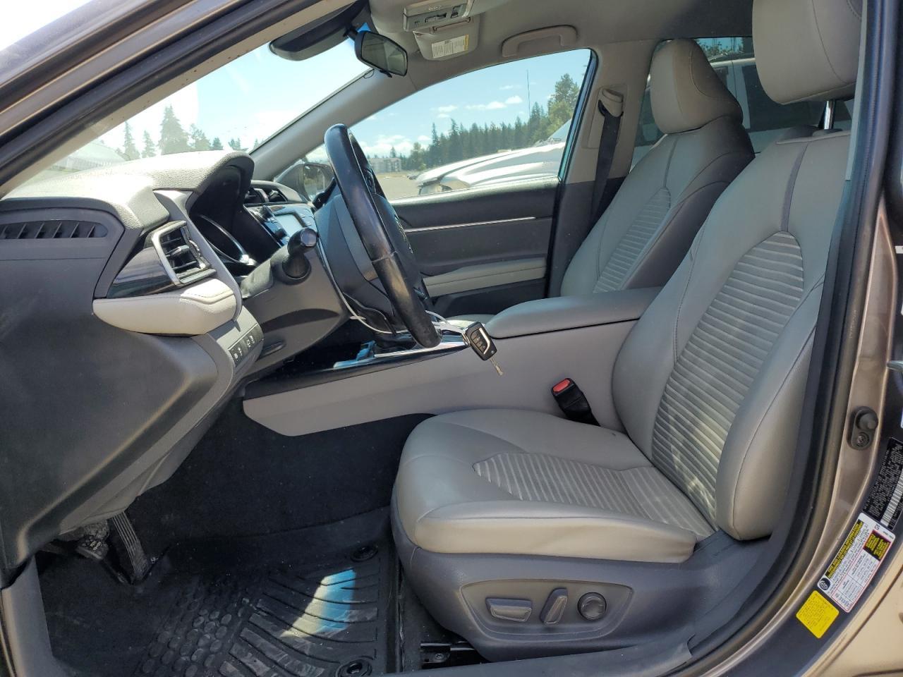2020 TOYOTA CAMRY