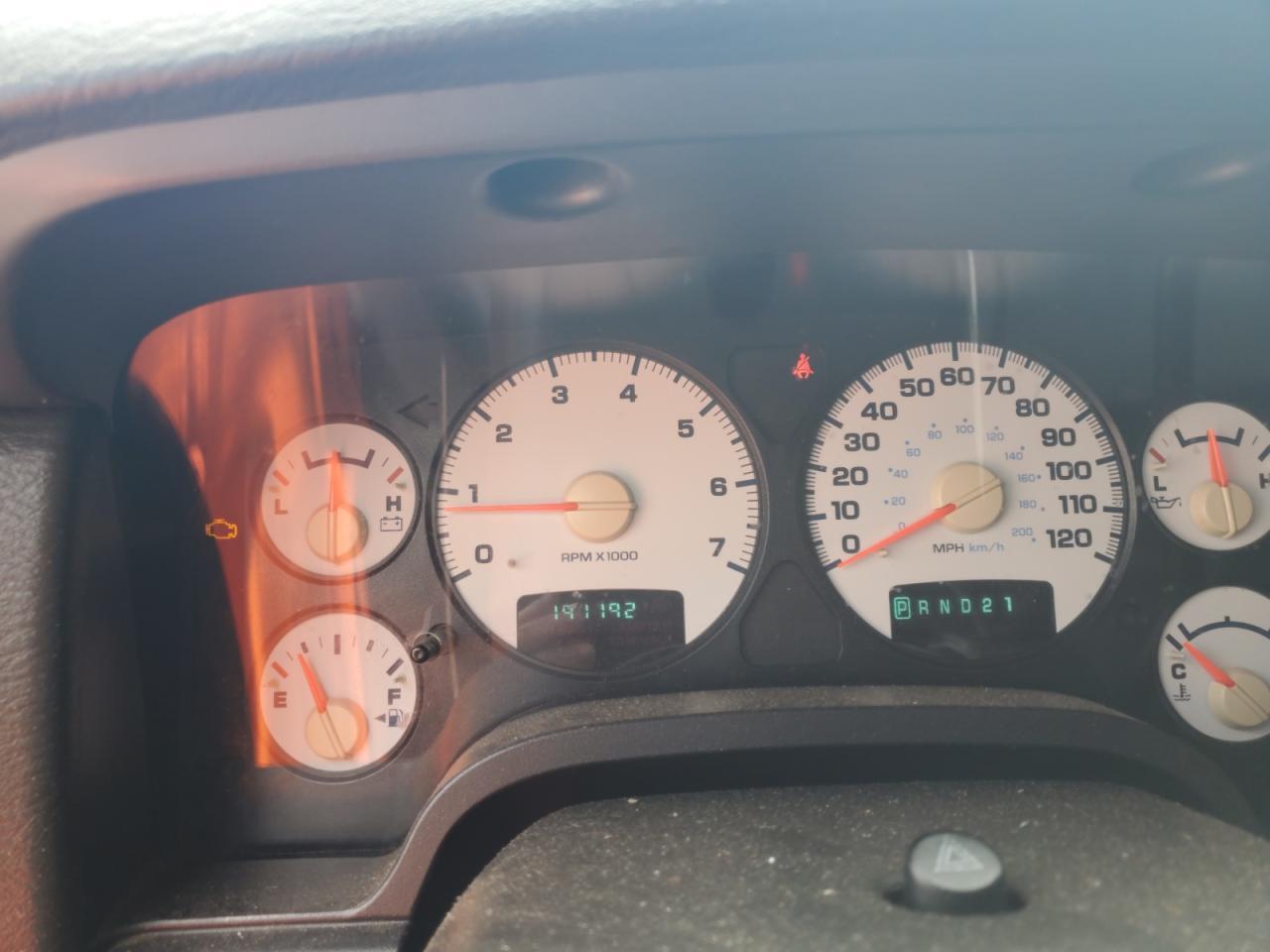 2004 DODGE RAM 1500