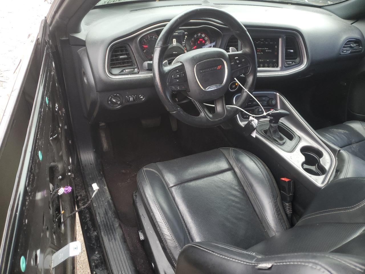 2017 DODGE Challenger