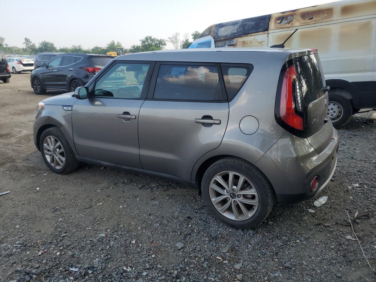 2017 KIA SOUL