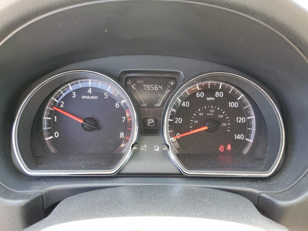 2016 NISSAN VERSA