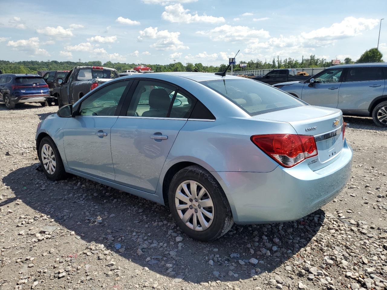 2011 CHEVROLET CRUZE