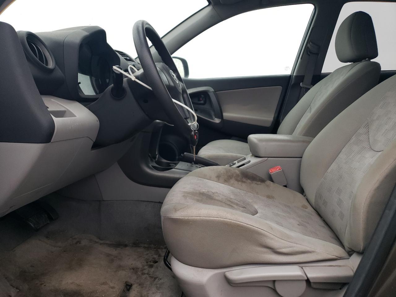 2011 TOYOTA RAV4