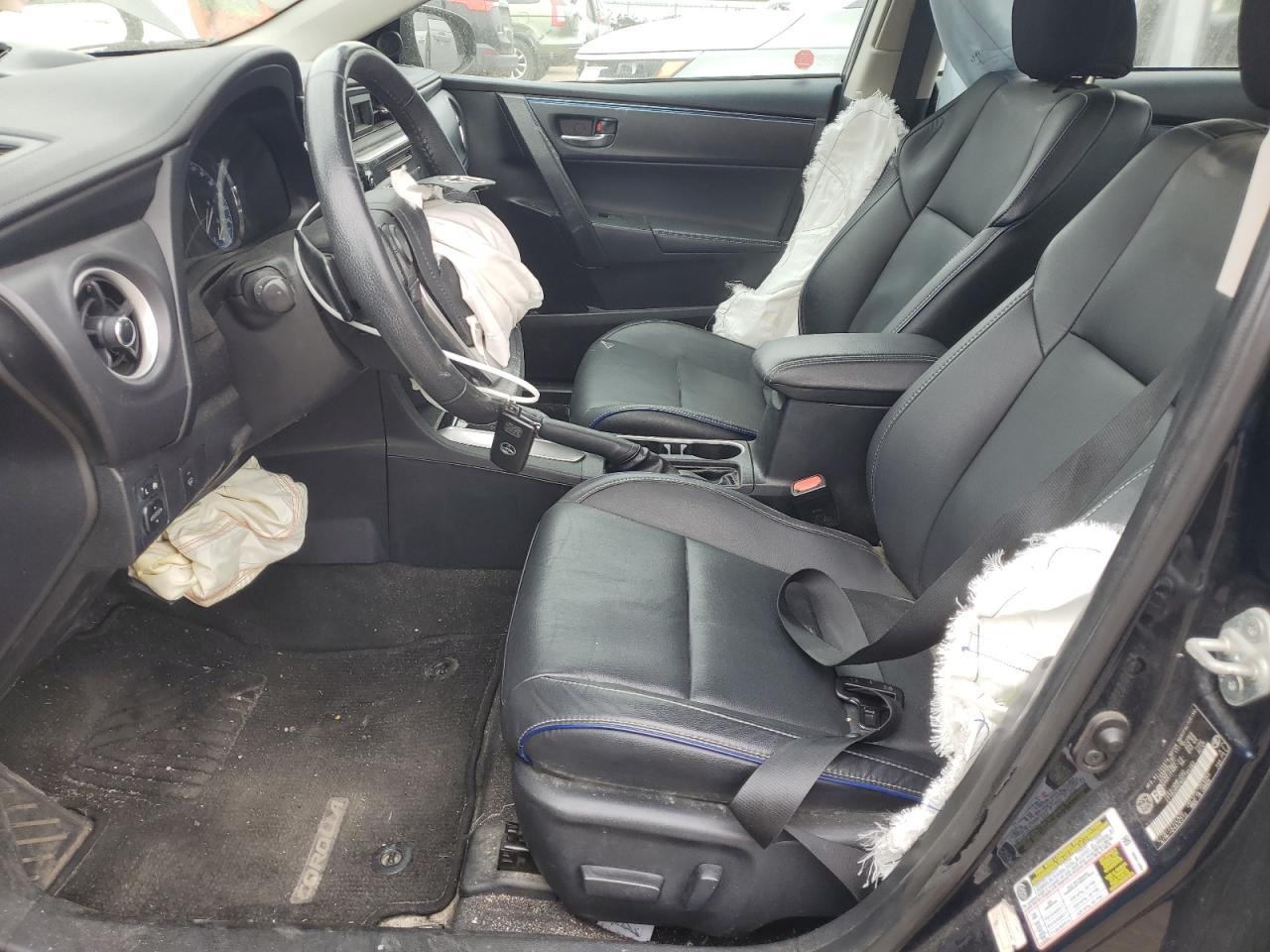 2017 TOYOTA COROLLA
