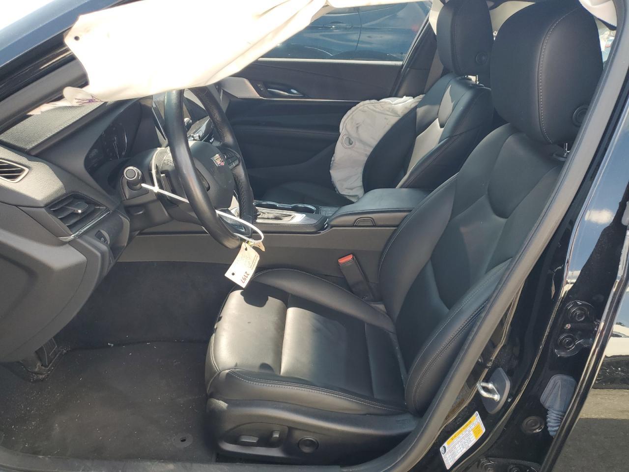 2022 CADILLAC CT4