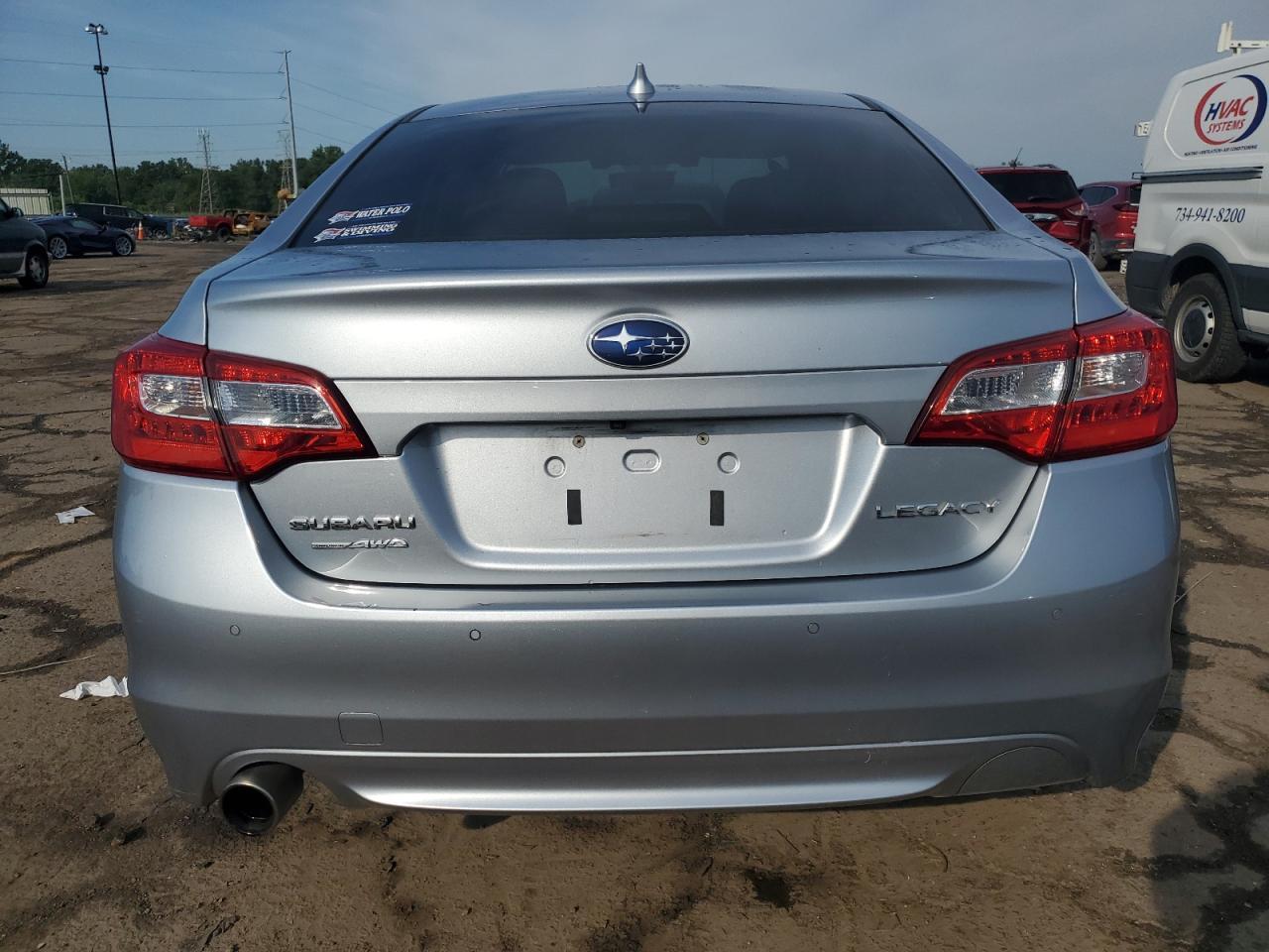 2017 SUBARU Legacy