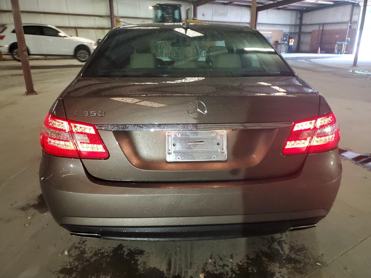 2011 MERCEDES-BENZ E-Class