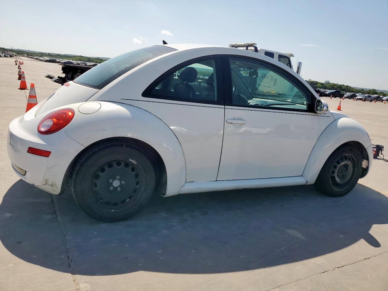 2010 VOLKSWAGEN Beetle