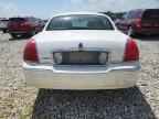 2011 LINCOLN Town Car