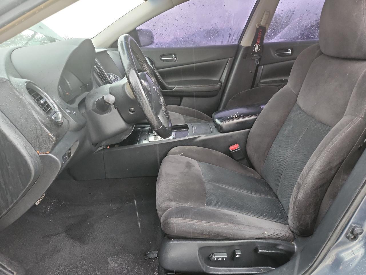 2009 NISSAN Maxima