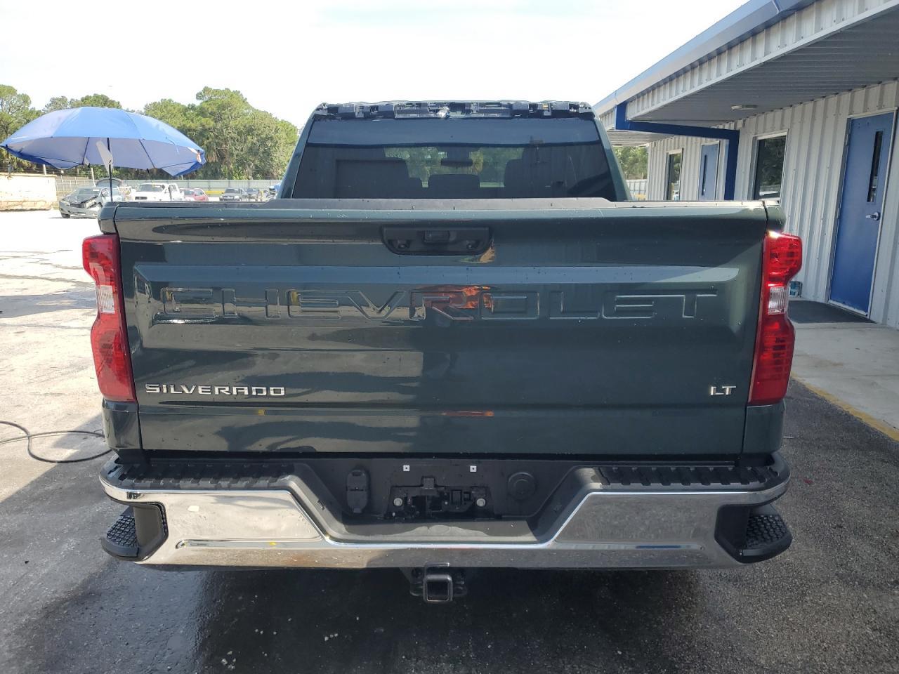 2025 CHEVROLET Silverado