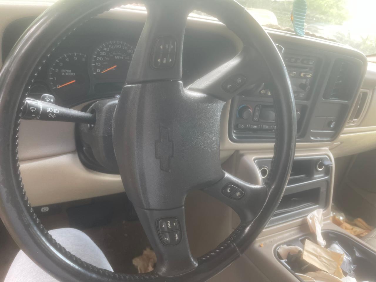 2005 CHEVROLET Suburban