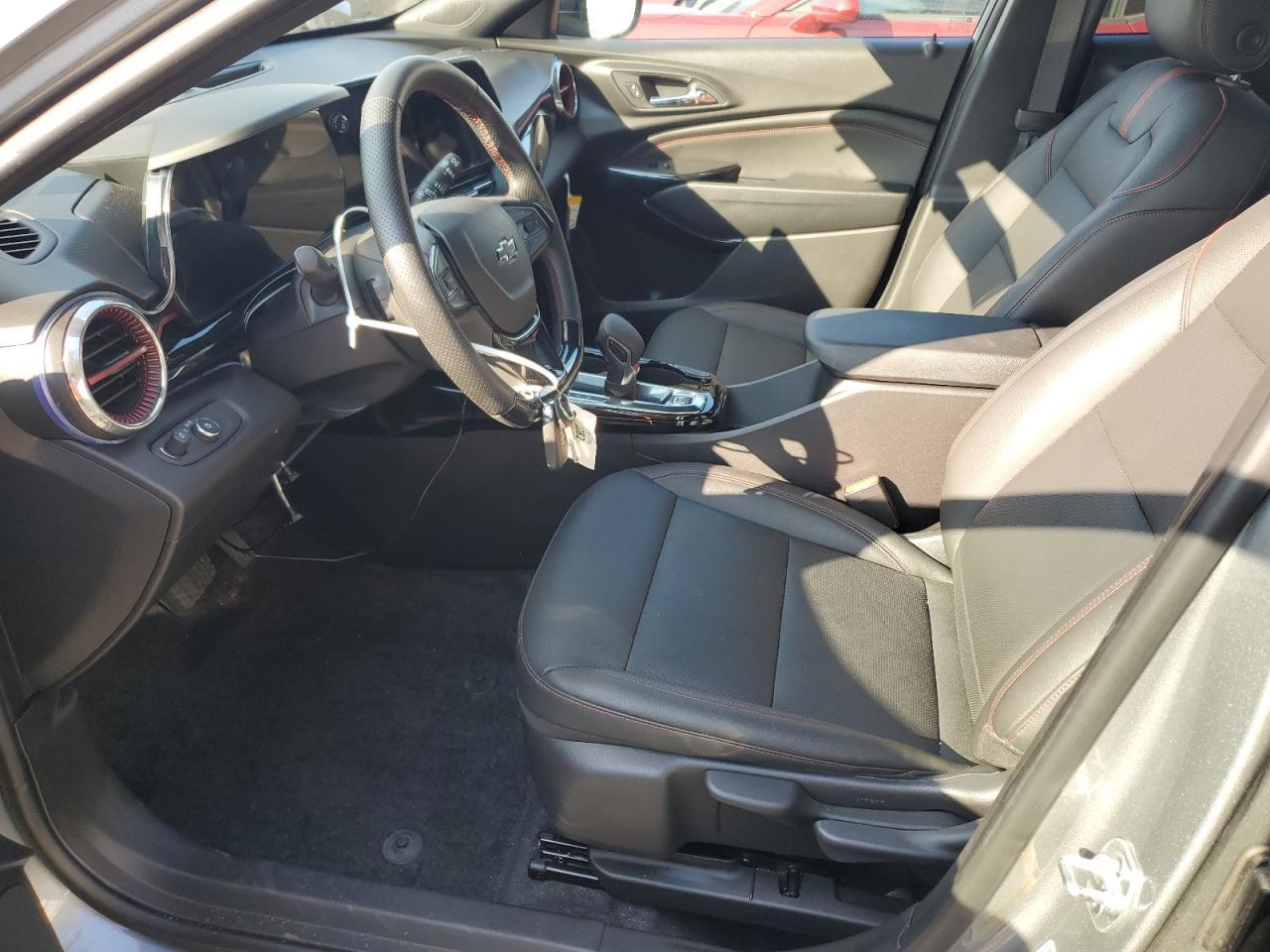 2025 CHEVROLET TRAX