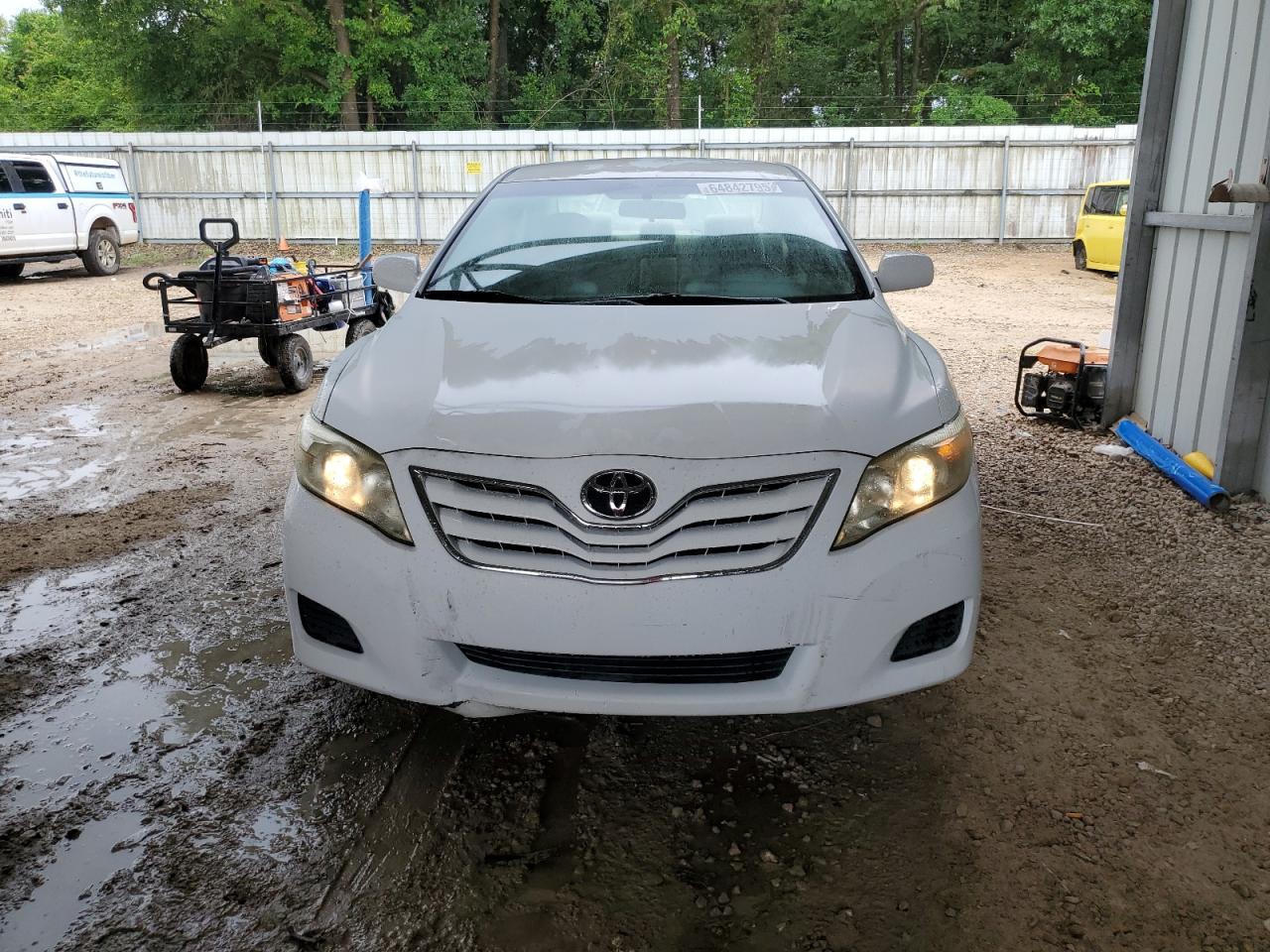 2011 TOYOTA CAMRY