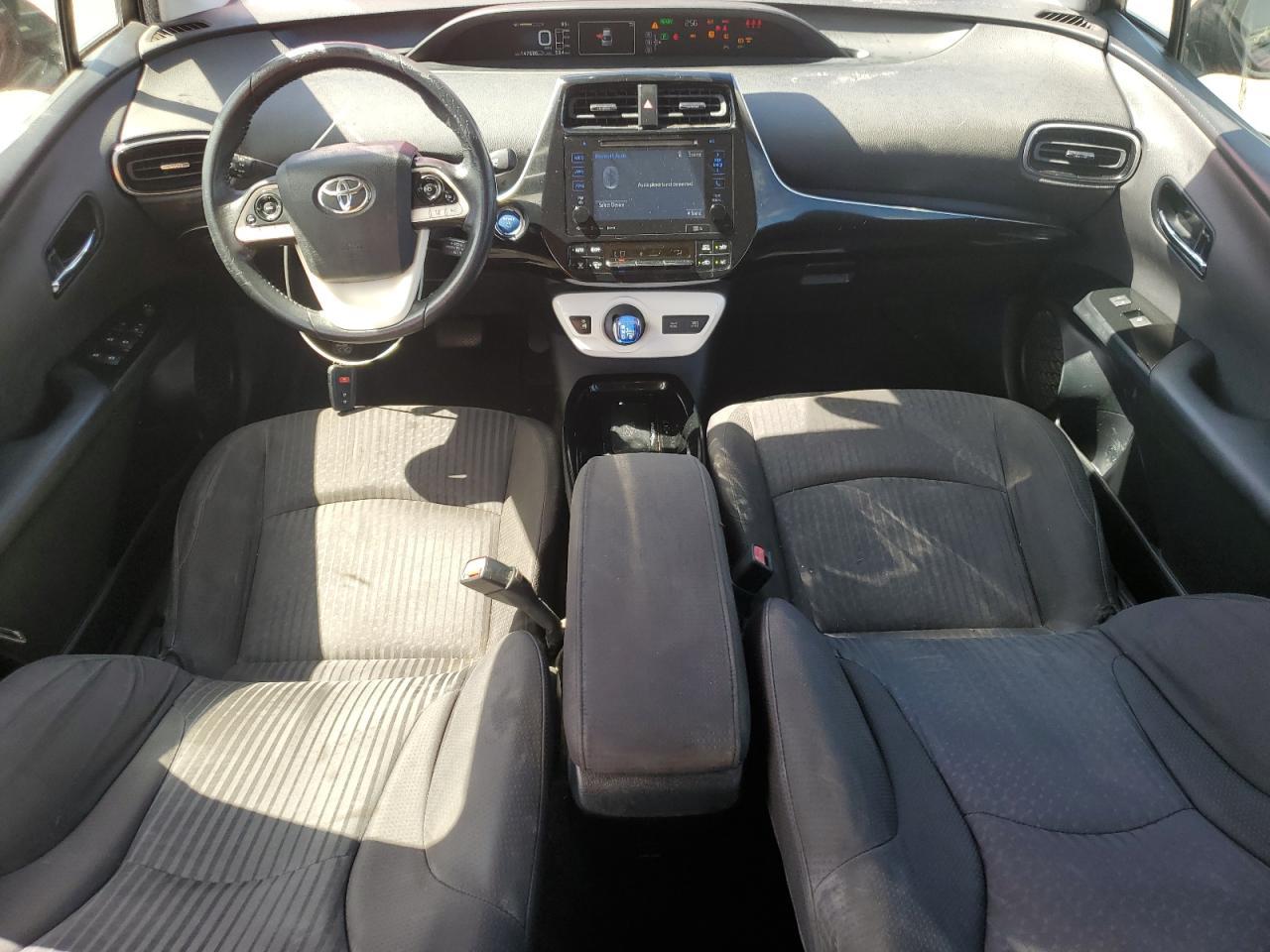 2017 TOYOTA PRIUS
