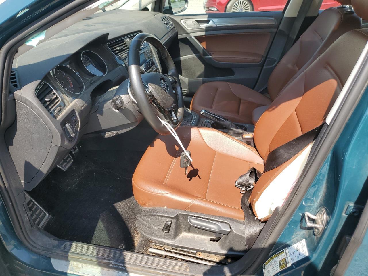 2019 VOLKSWAGEN GOLF