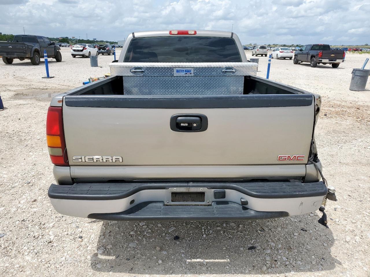 2003 GMC Sierra