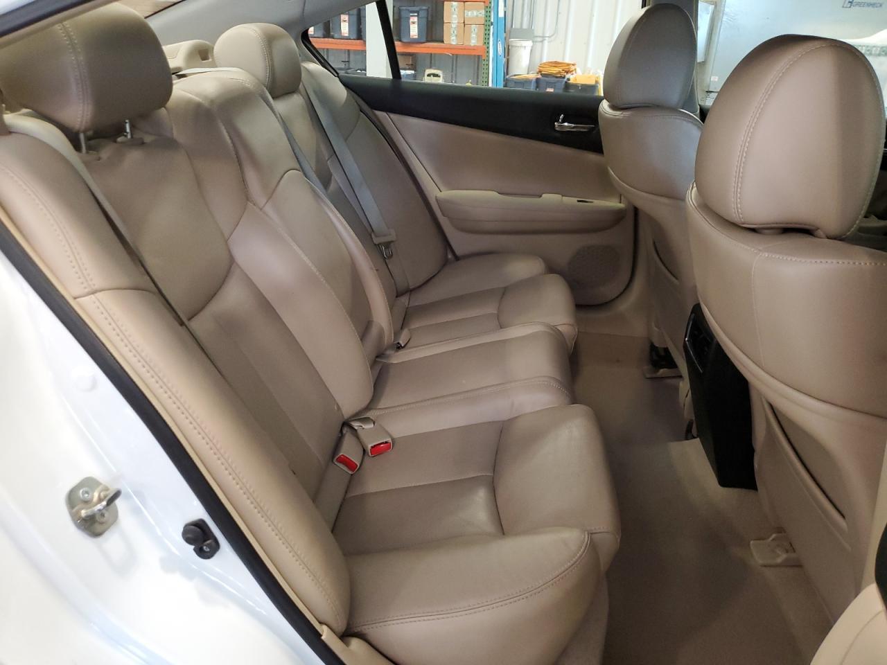 2014 NISSAN Maxima
