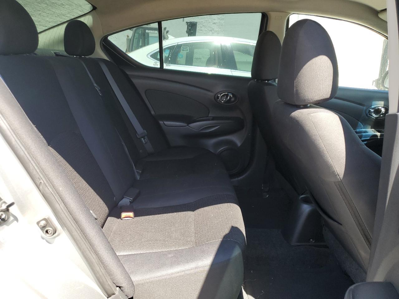 2013 NISSAN VERSA