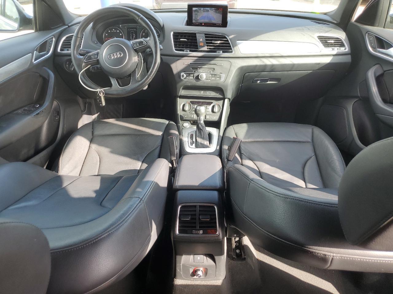 2016 AUDI Q3