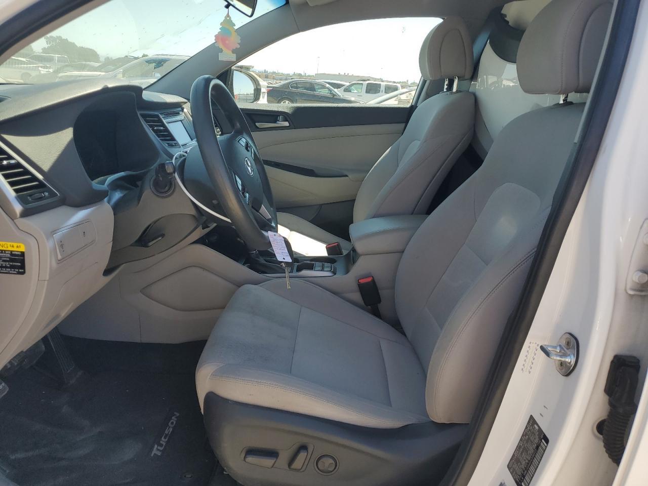 2017 HYUNDAI TUCSON