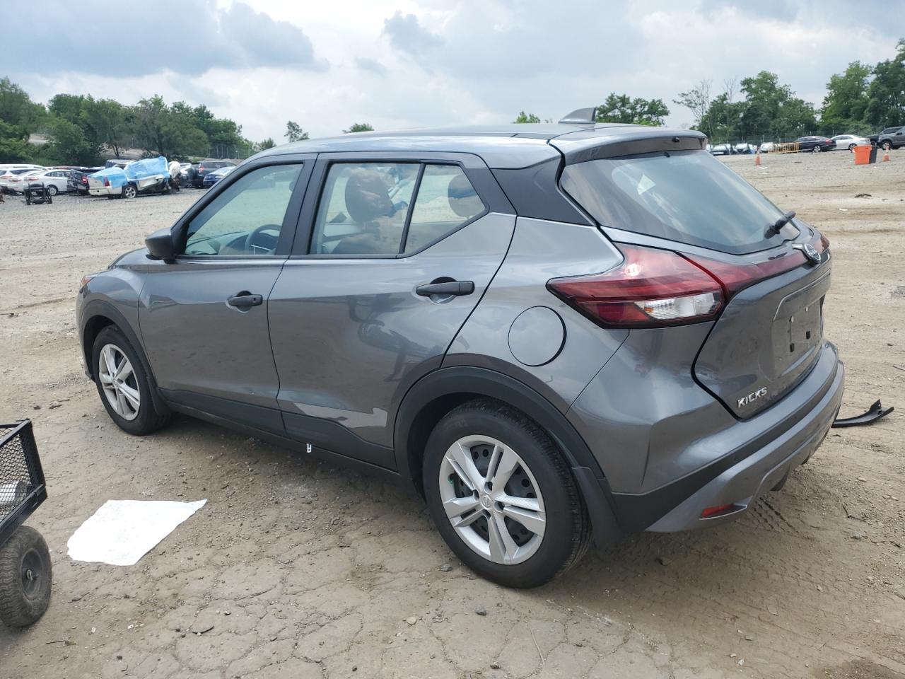 2024 NISSAN KICKS