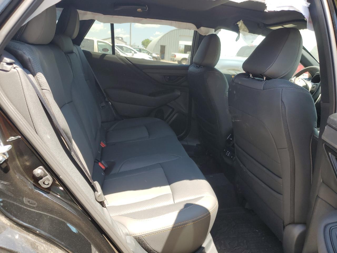 2025 SUBARU Outback