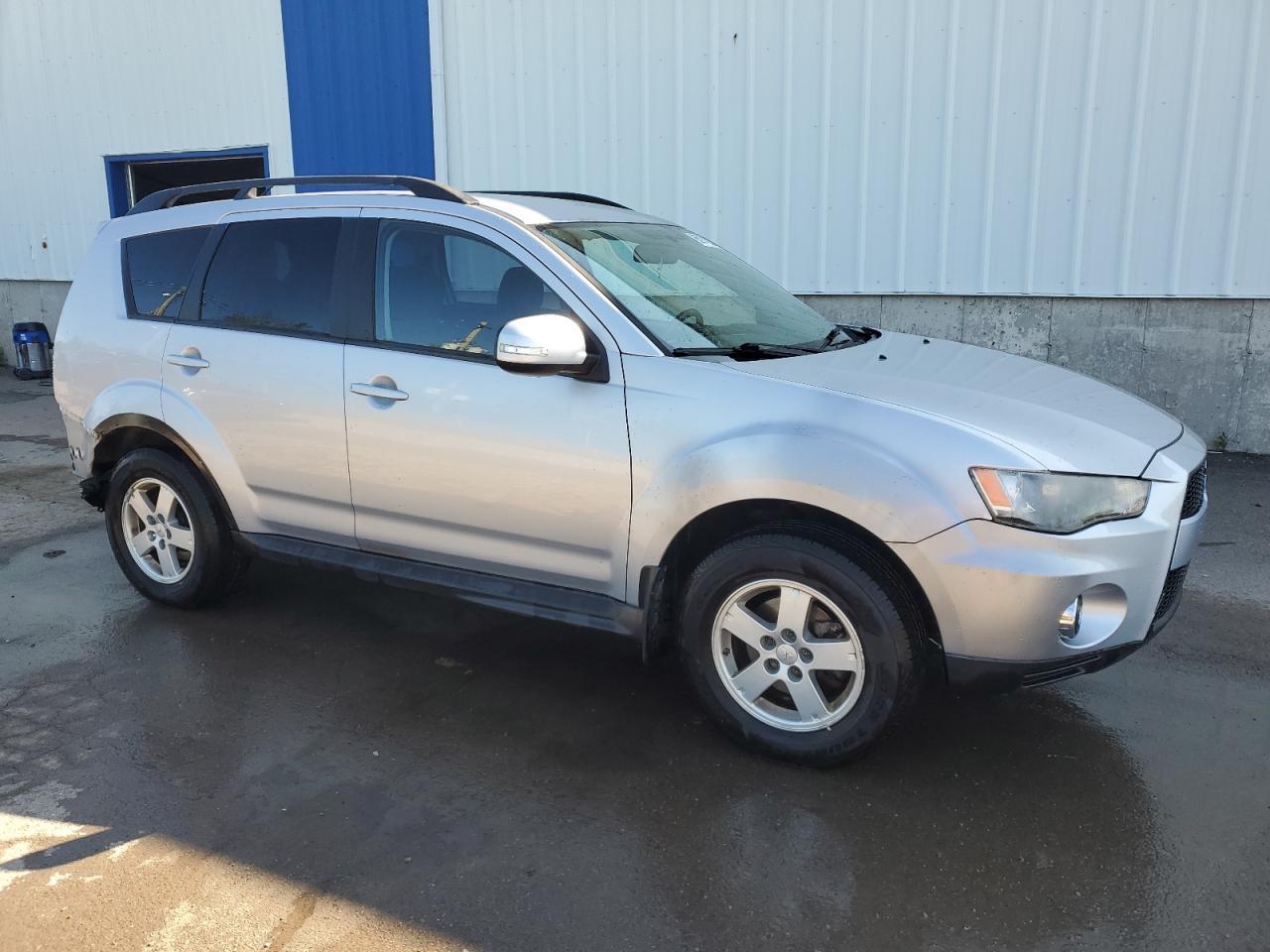2010 MITSUBISHI outlander