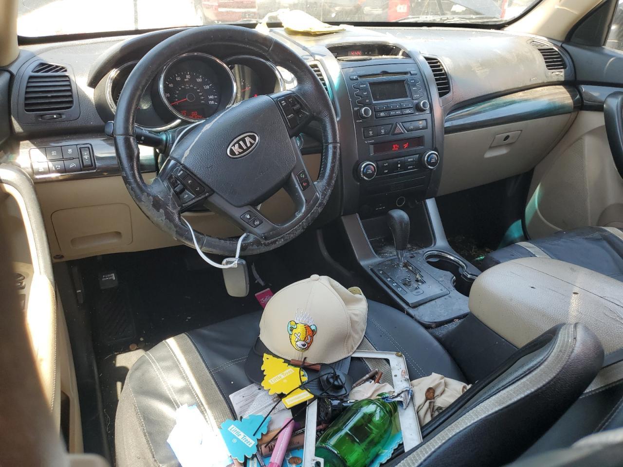 2011 KIA SORENTO