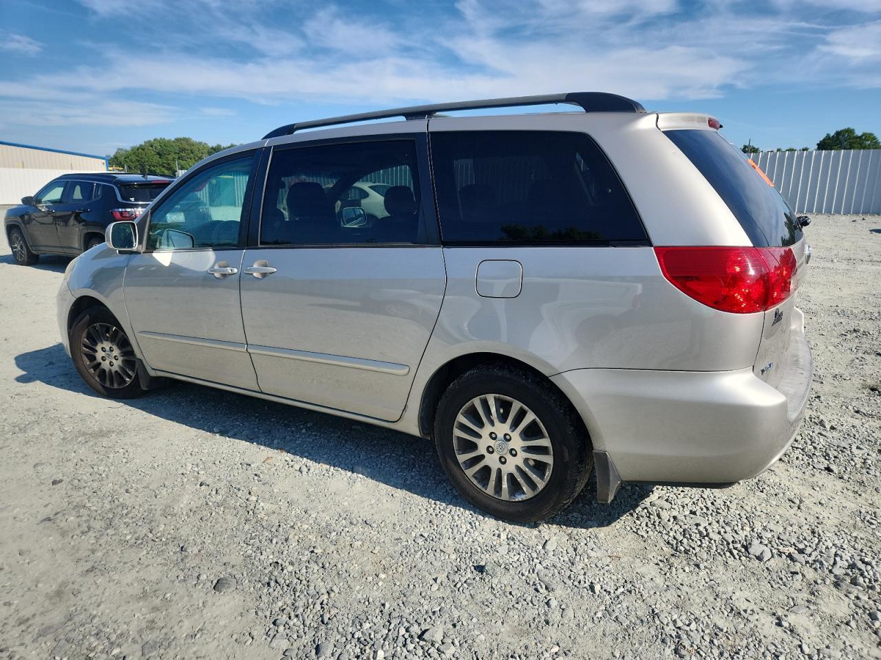 2007 TOYOTA SIENNA