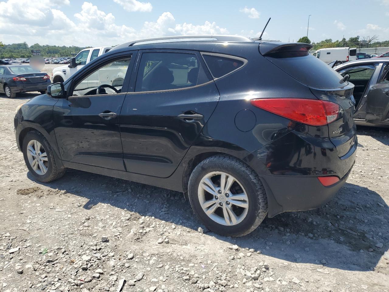 2011 HYUNDAI TUCSON