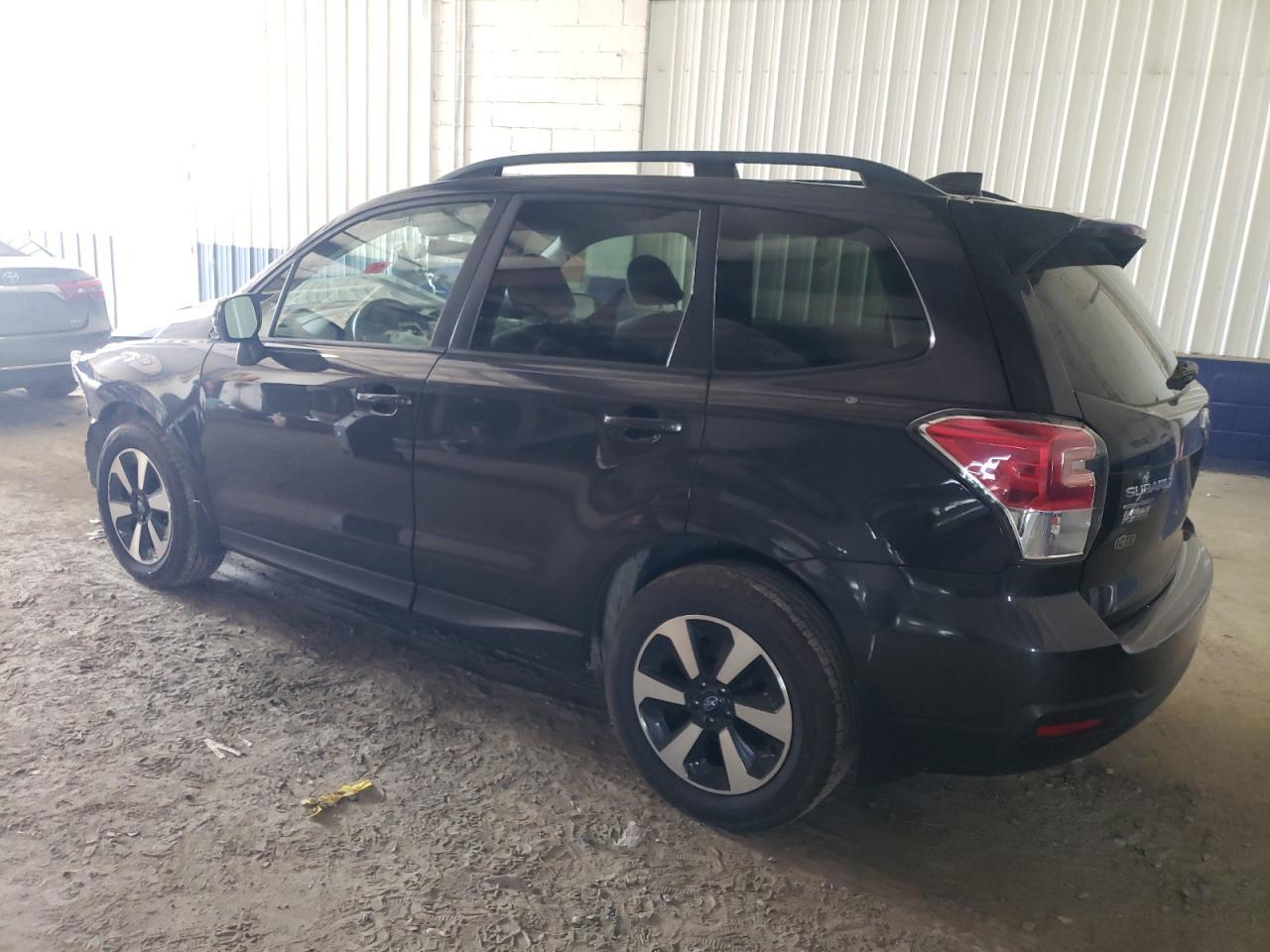 2018 SUBARU FORESTER