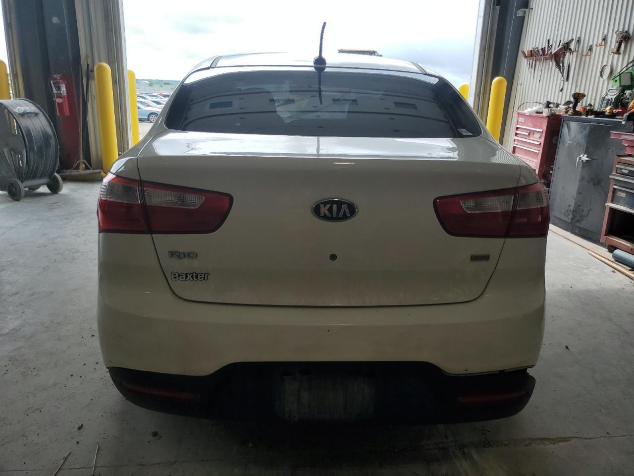 2013 KIA RIO