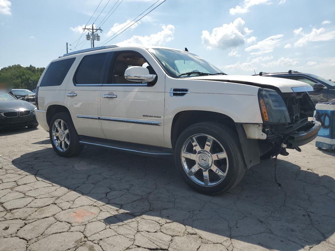 2014 CADILLAC ESCALADE