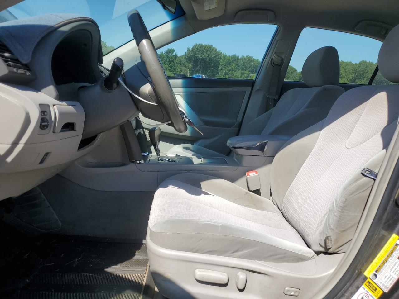 2011 TOYOTA CAMRY