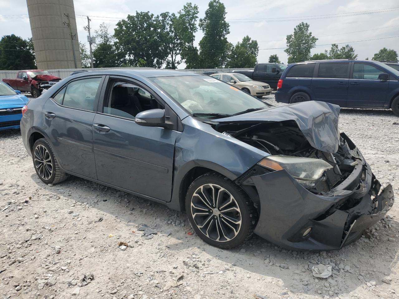 2016 TOYOTA COROLLA