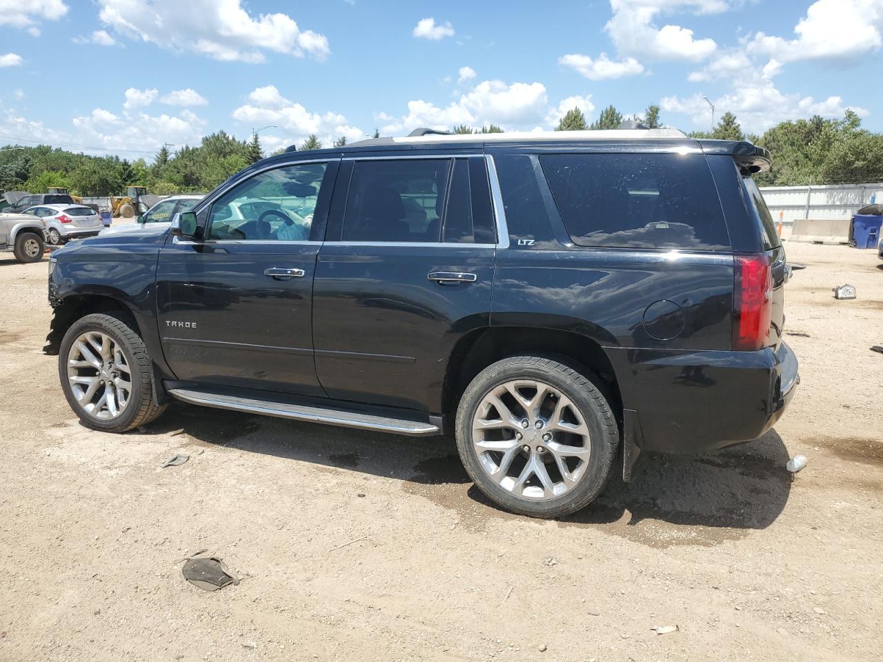 2016 CHEVROLET Tahoe