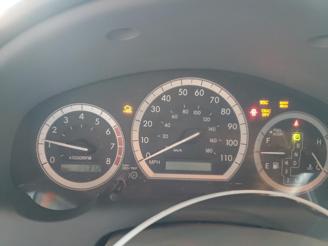 2004 TOYOTA SIENNA
