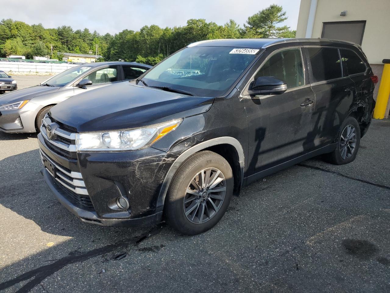 2019 TOYOTA HIGHLANDER