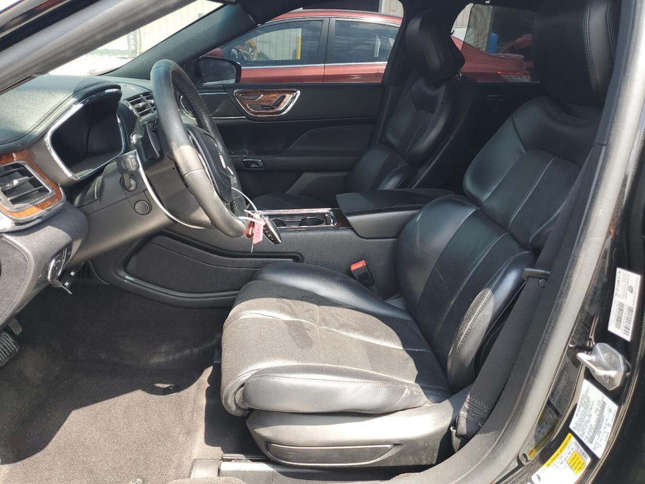 2019 LINCOLN Continental