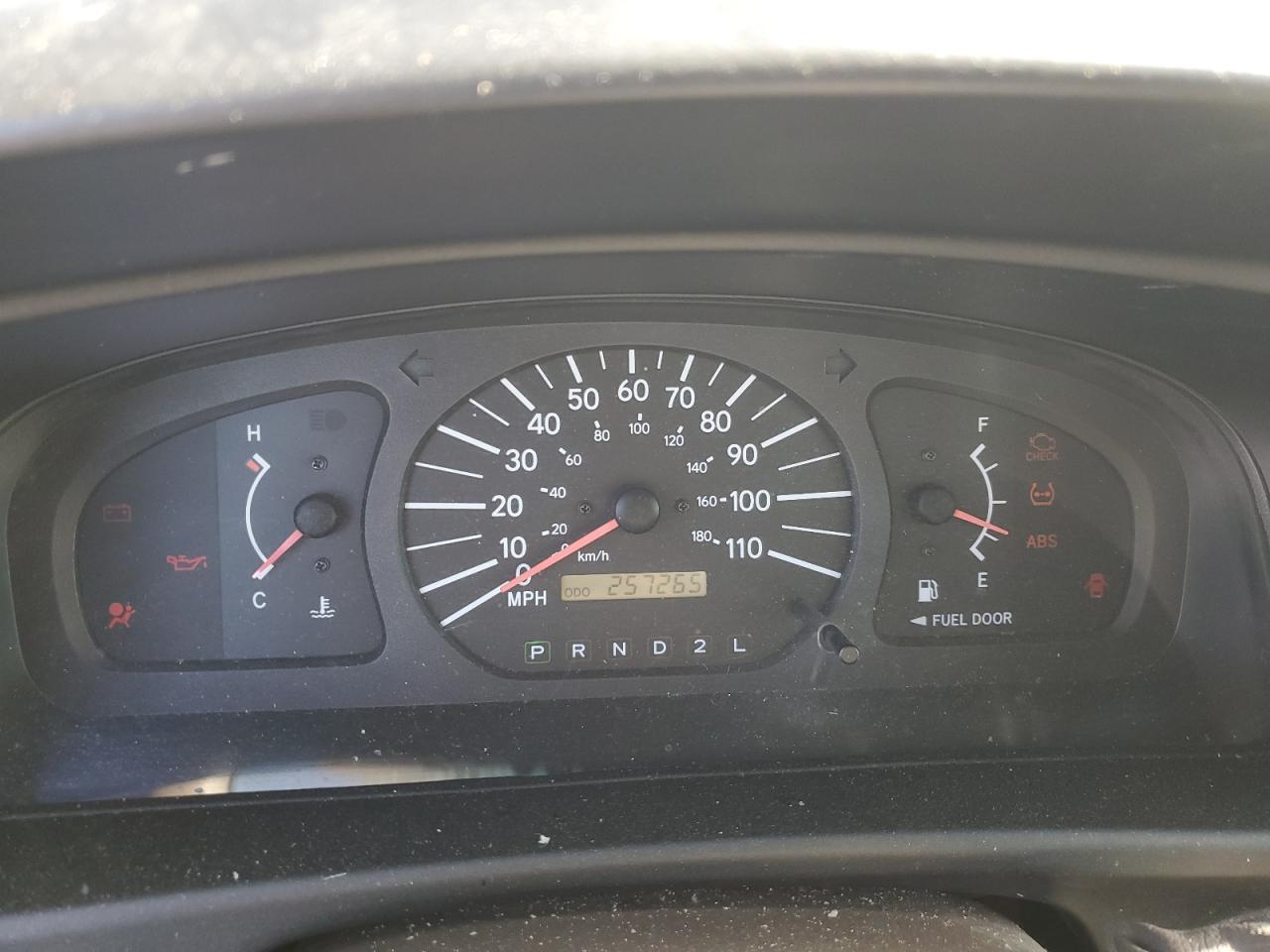 2000 TOYOTA SIENNA