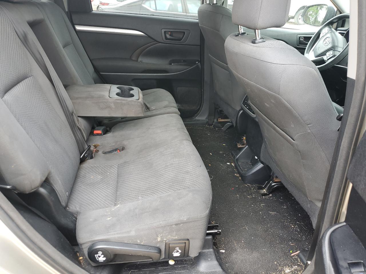 2014 TOYOTA HIGHLANDER