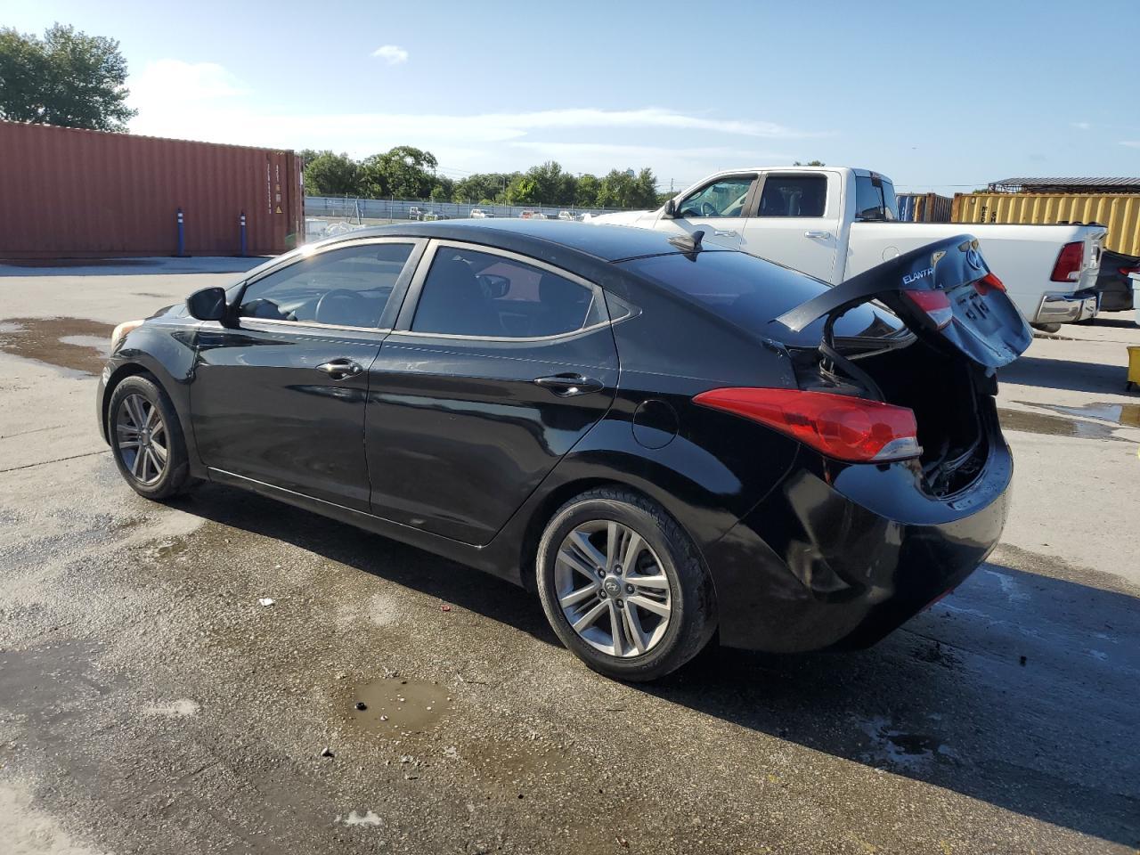 2013 HYUNDAI ELANTRA