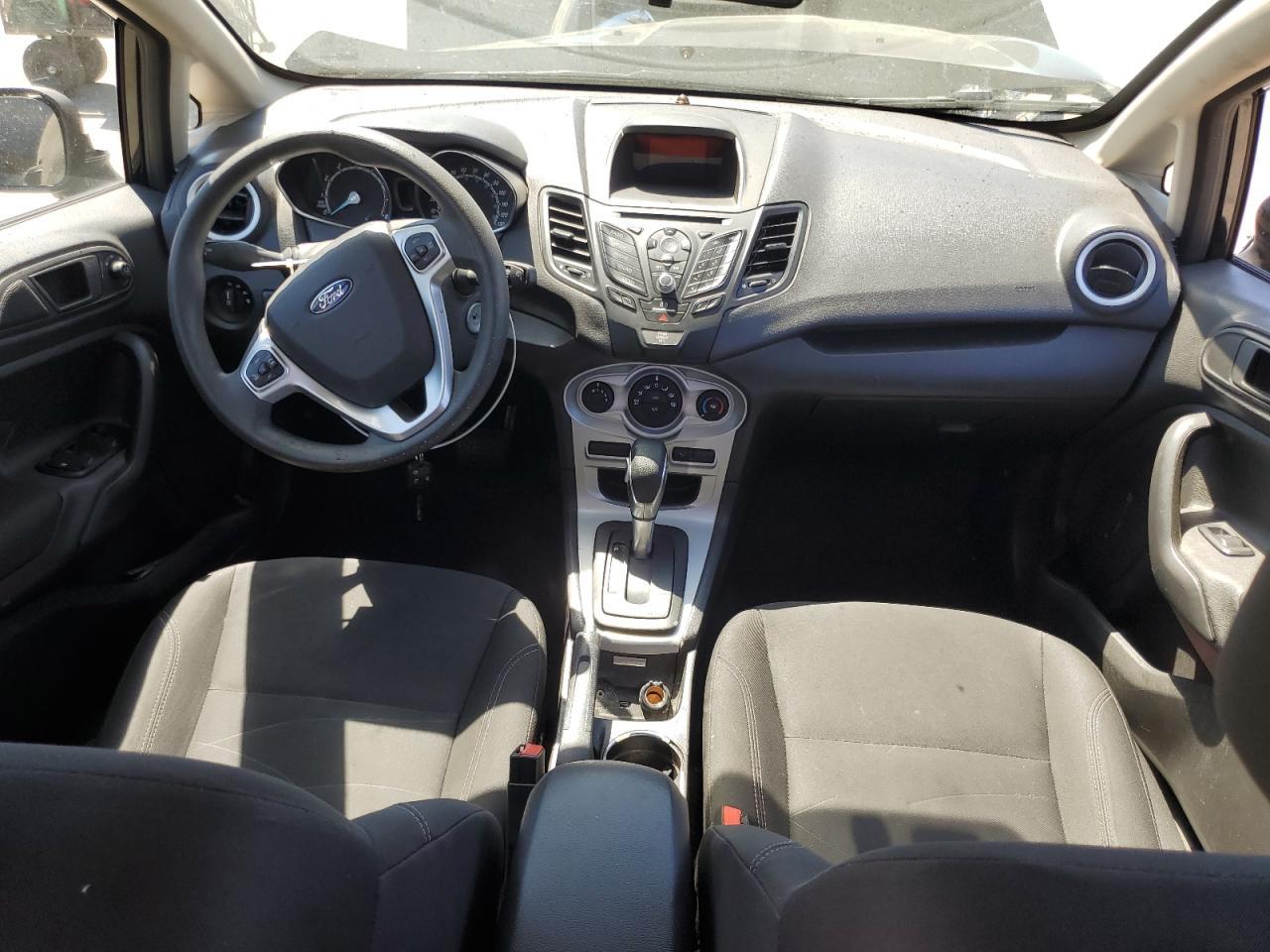 2017 FORD Fiesta